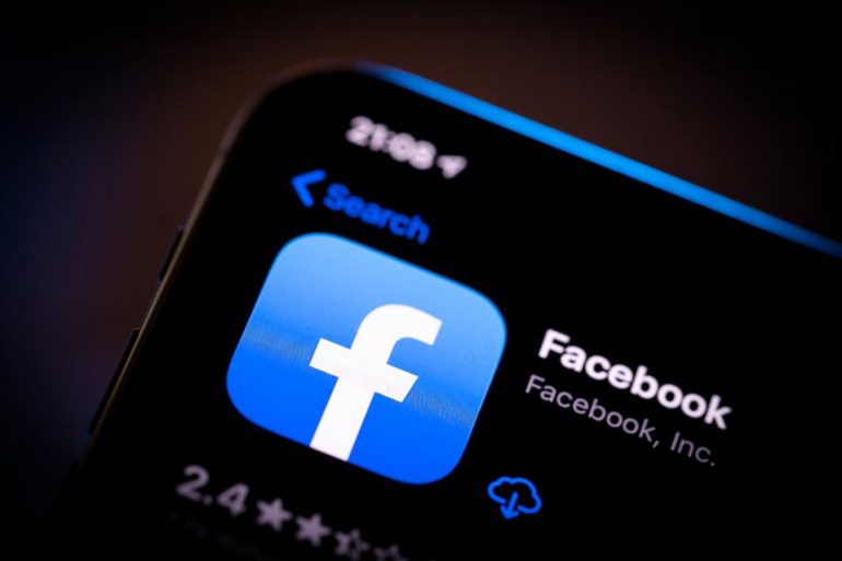 Facebook удалил десятки аккаунтов украинского digital-агентства, работавшего на Порошенко