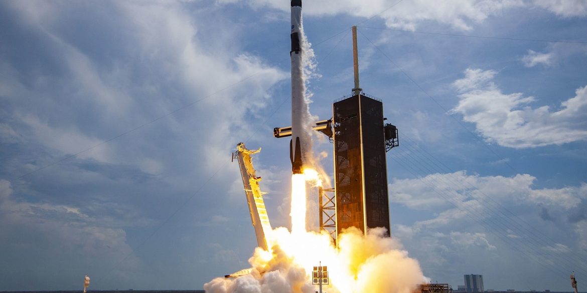 SpaceX выведет на орбиту военный спутник Южной Кореи