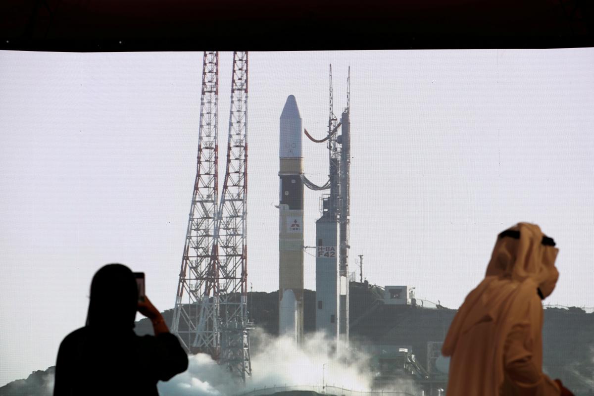 Фото: як виглядав запуск першого арабського корабля на Марс