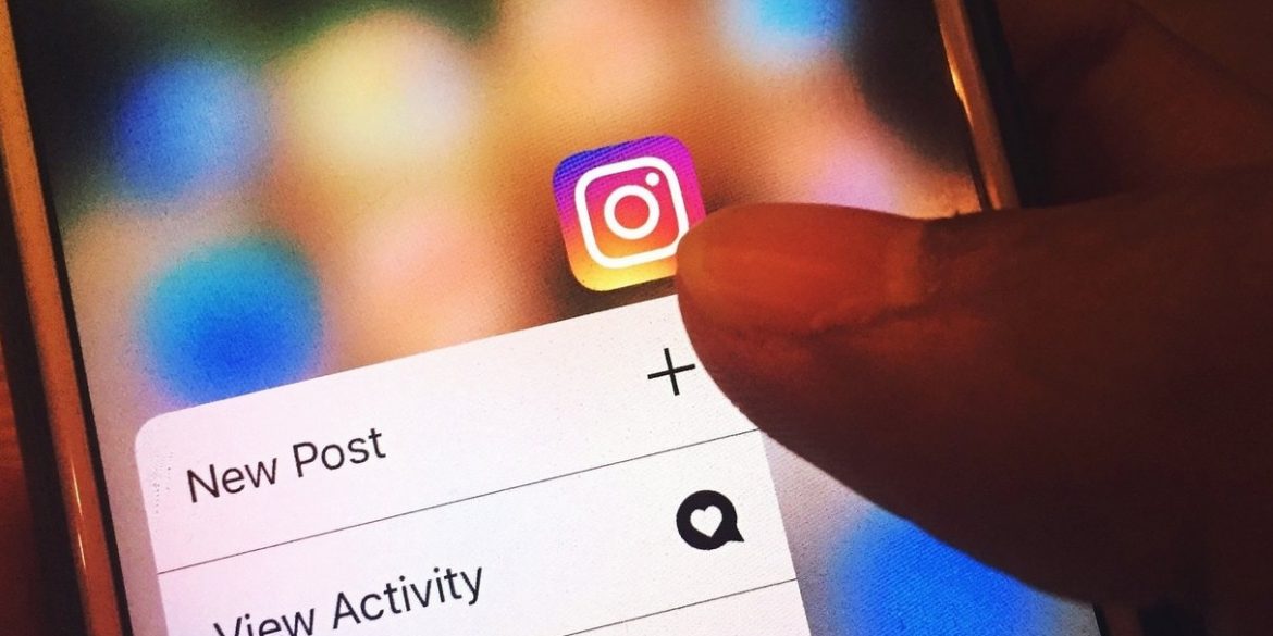 Instagram тестирует новый инструмент для «Историй»