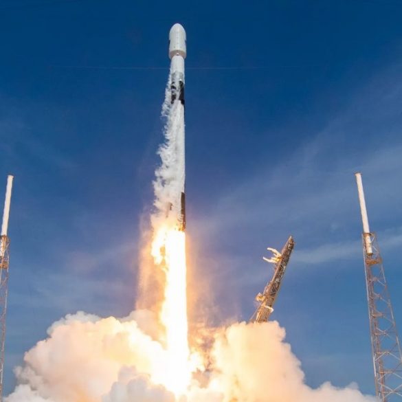 SpaceX вывела на орбиту самый мощный GPS-спутник