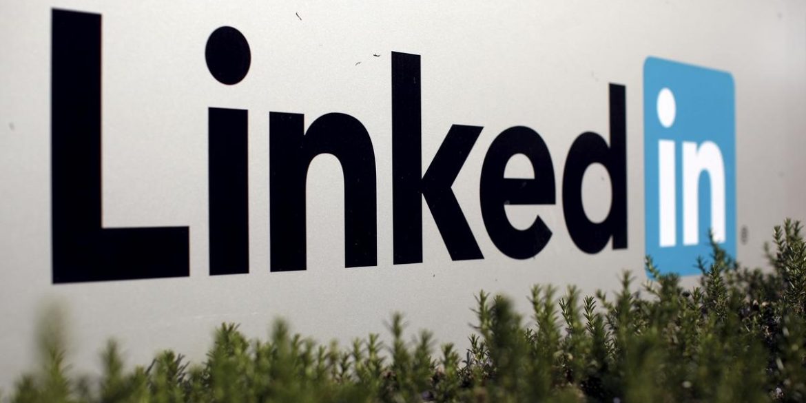 LinkedIn скоротить майже 1000 співробітників через пандемію