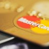 Mastercard дозволить трансгендерам вказувати на картах неофіційні імена