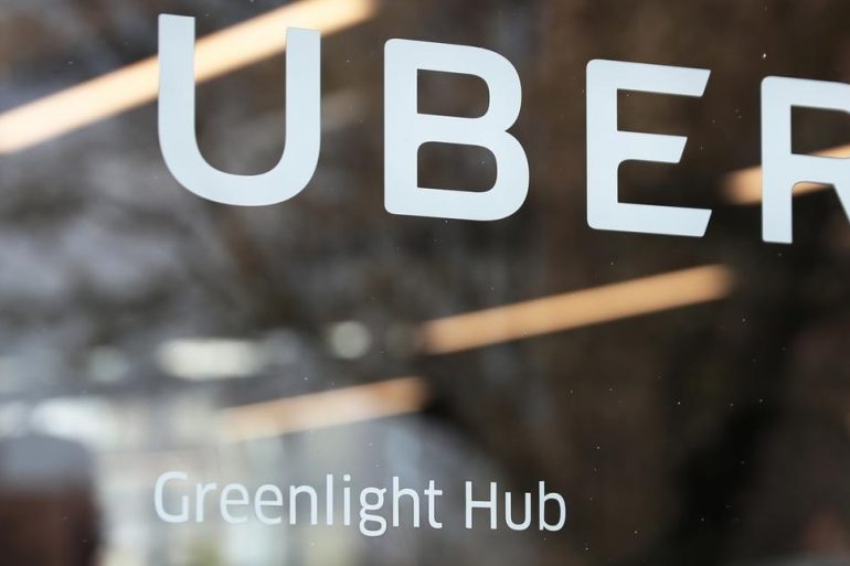 Uber продовжив на невизначений термін вимогу для співробітників носити маски