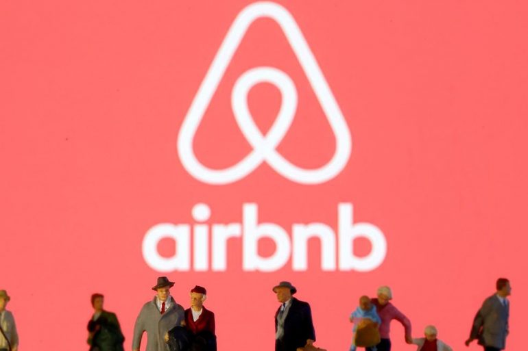 Airbnb планує вийти на біржу
