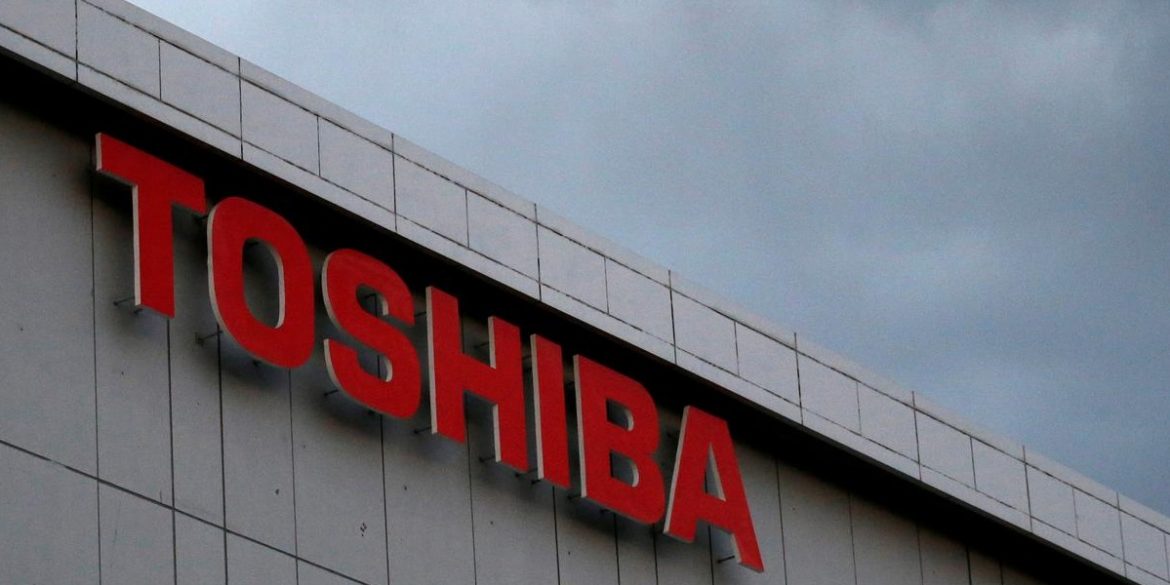 Toshiba припиняє випуск ноутбуків і йде з ринку комп'ютерів