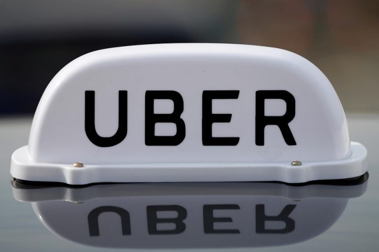 Uber вимагатиме від пасажирів селфі в масці