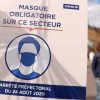 У Франції роботи контролюватимуть носіння масок