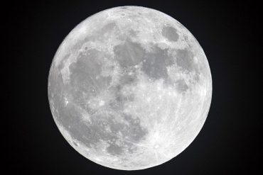 Восемь стран подписали правила освоения Луны