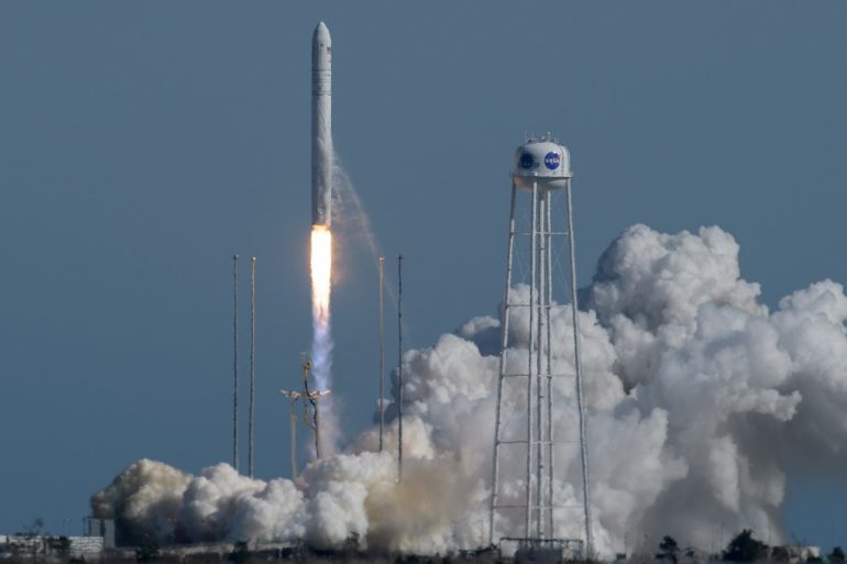 Со второй попытки NASA отправило на МКС украино-американскую ракету Antares
