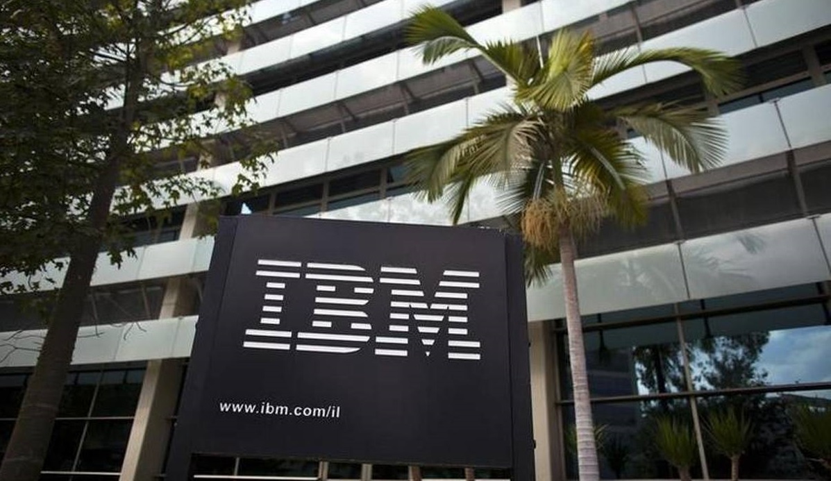 IBM розділиться на дві окремі компанії