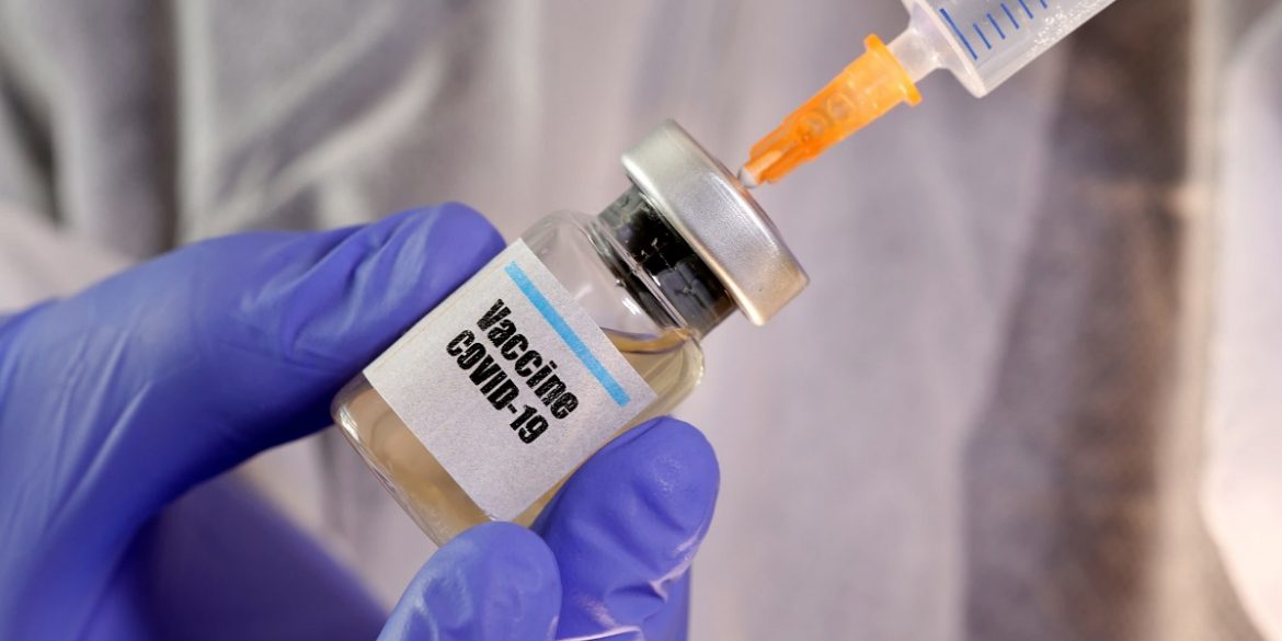 Вакцина від коронавіруса компанії Pfizer показала 90%-ву ефективність