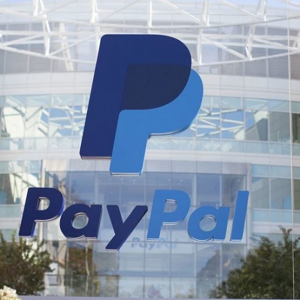 PayPal почав працювати з криптовалютою в США