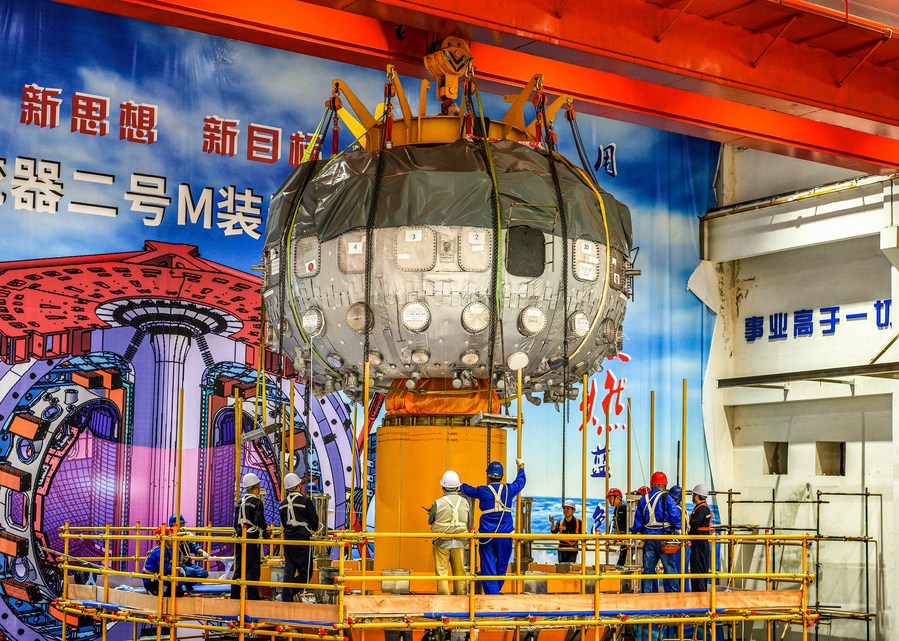 Для чого у Китаї запустили термоядерний реактор Tokamak, та що це таке