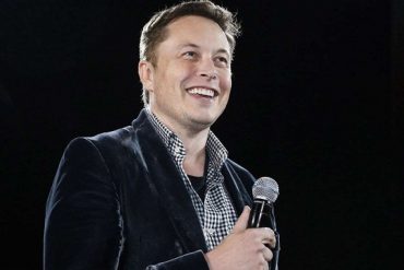 Илон Маск пытался продать Tesla Apple