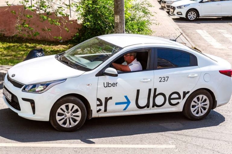 Uber прекращает работу над беспилотным автомобилем