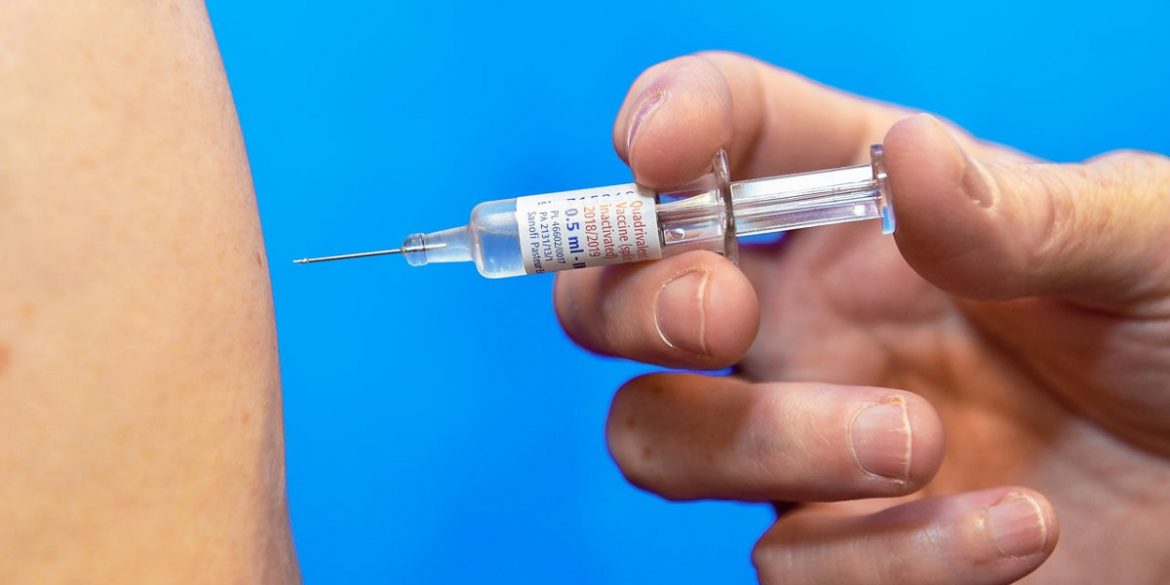 В Минздраве утвердили сценарий вакцинации населения от COVID-19