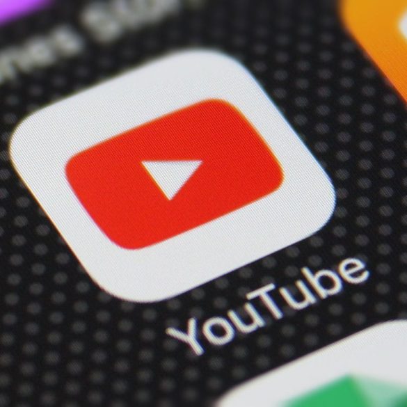 Госдума РФ одобрила закон о блокировке YouTube и цензуре соцсетей