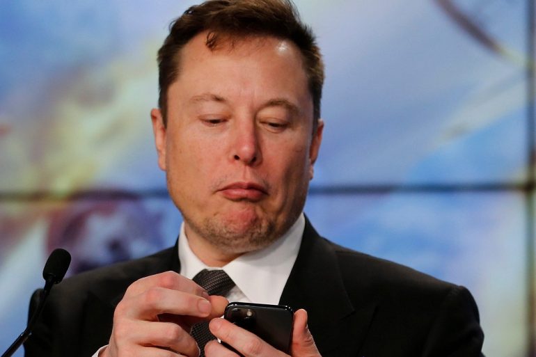 Tesla шукають фахівця, який буде захищати Ілона Маска від критики в Twitter