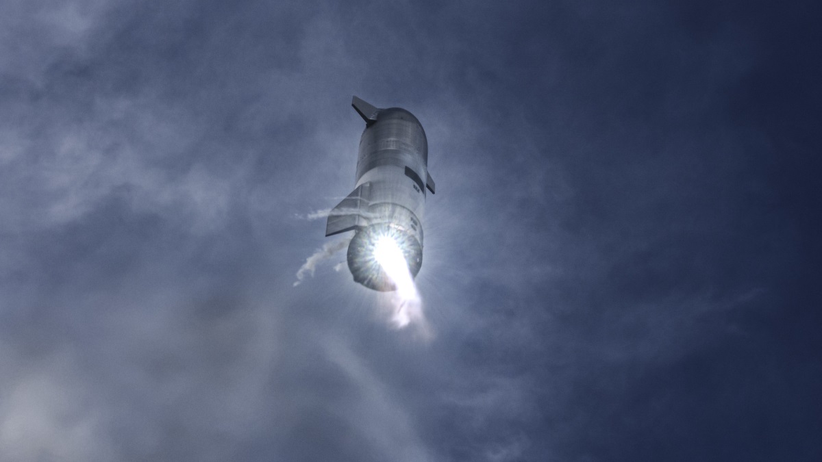 Starship від SpaceX у польоті. Фото до вибуху