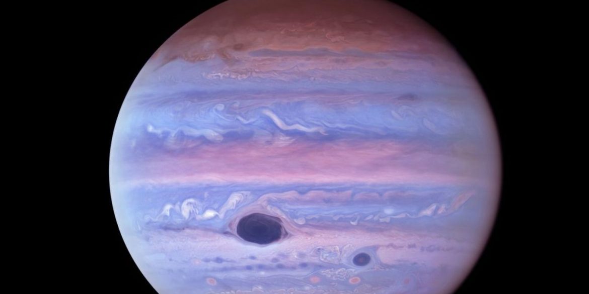 Нові знімки Юпітера розкрили вченим незвичайні особливості його атмосфери