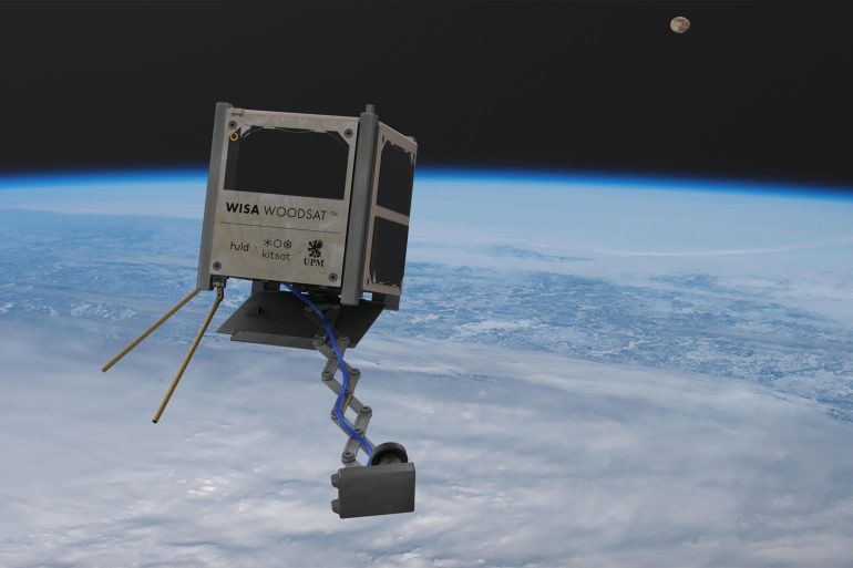 В космос запустят первый в истории деревянный спутник