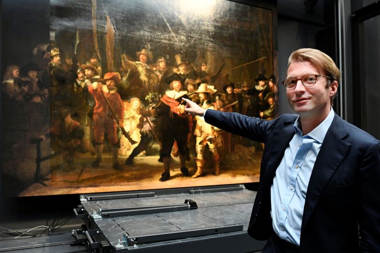 Искусственный интеллект дорисовал утраченные части картины «Ночной дозор» Рембрандта