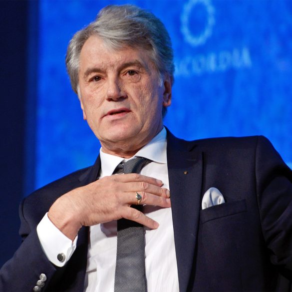 Виктор Ющенко возглавил Наблюдательный совет международной платежной системы LEO
