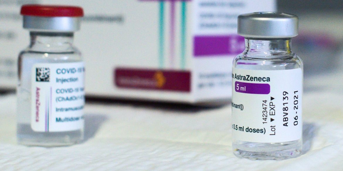 Данія передасть Україні 500 тисяч доз вакцини від COVID-19