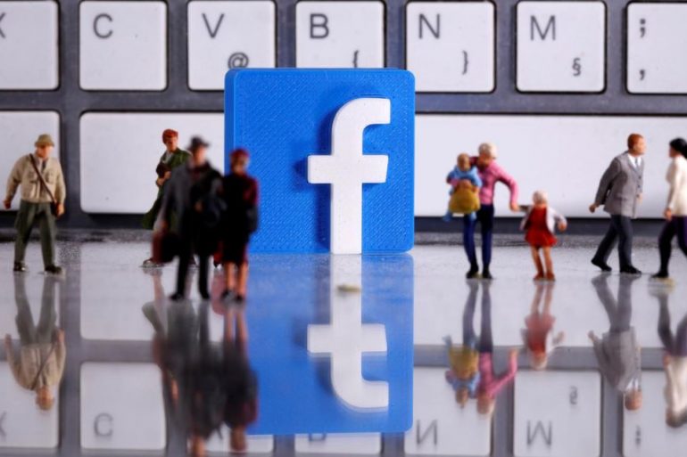 В Германии потребовали госструктуры удалить официальные страницы с Facebook