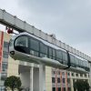 В Китае запустили первый в мире подвесной поезд с прозрачным полом