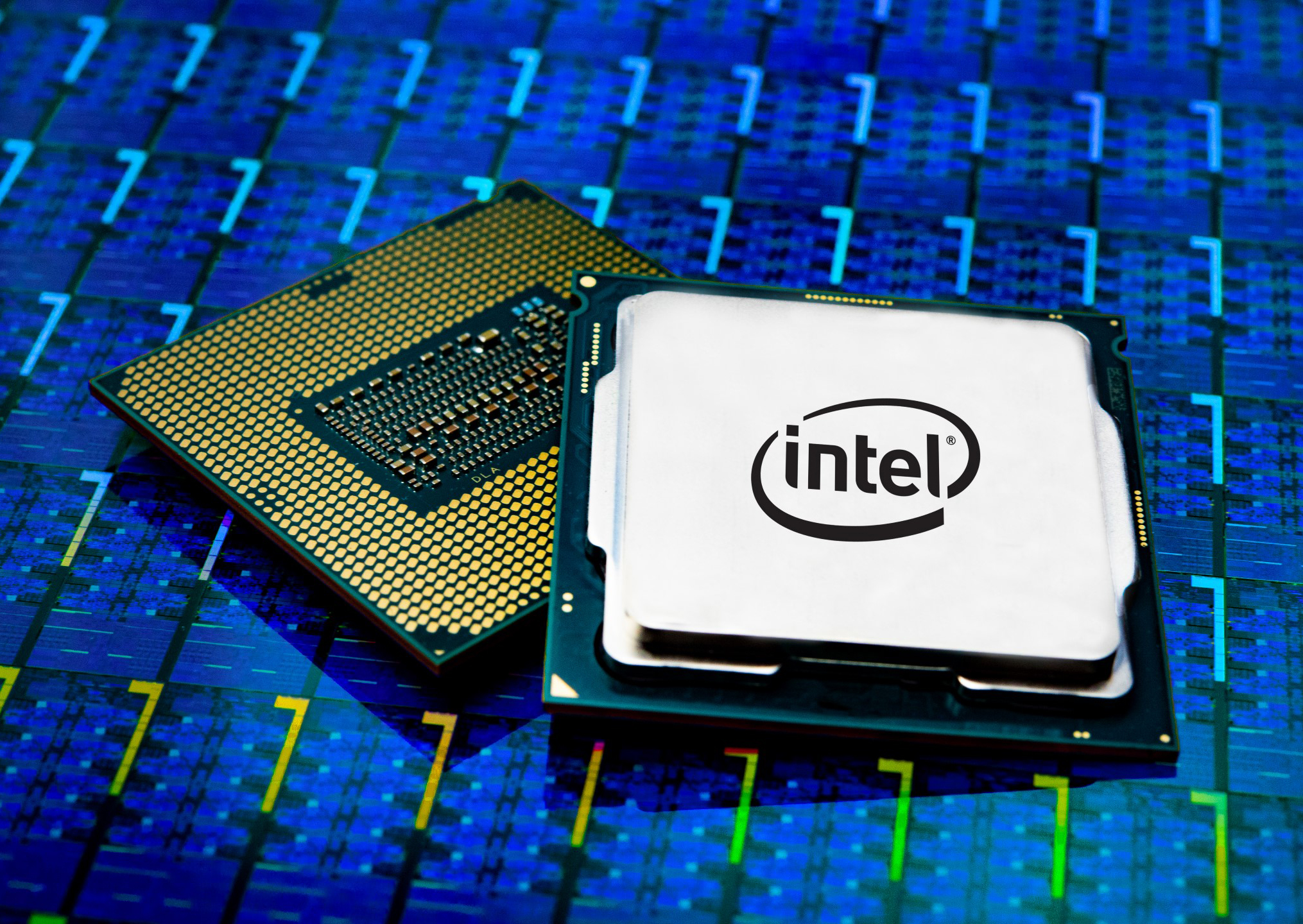 Правительство США поможет Intel вернуть звание лидирующего производителя чипов