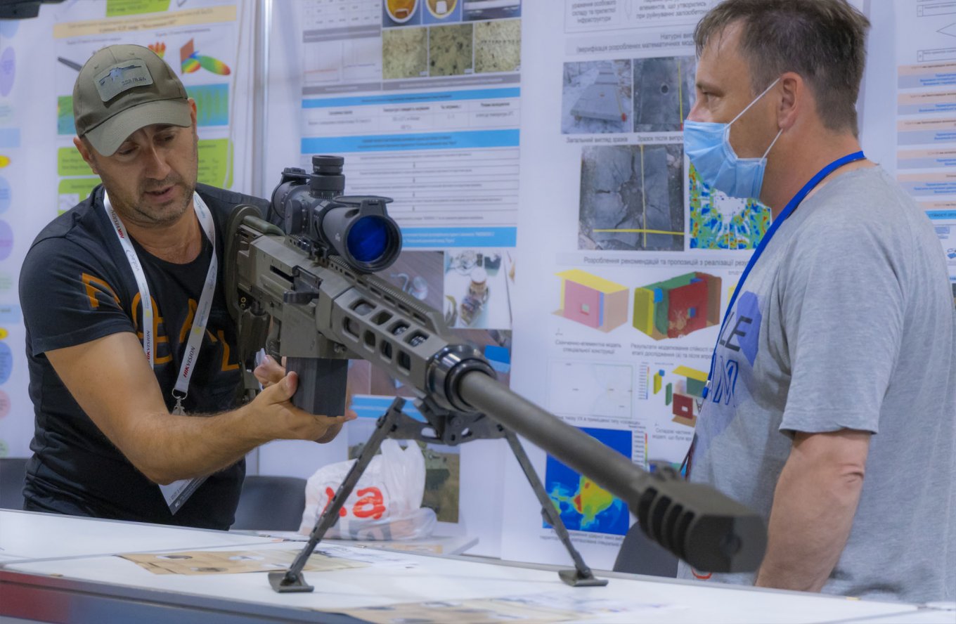 В Україні тестують гвинтівку Monomakh, яка стріляє на 2 кілометри. Фото