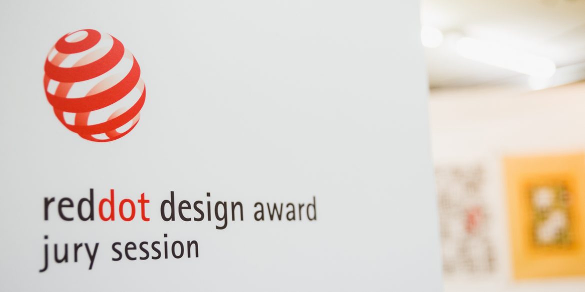 Приложение «Дія» победил в двух номинациях международной премии Red Dot Design Award