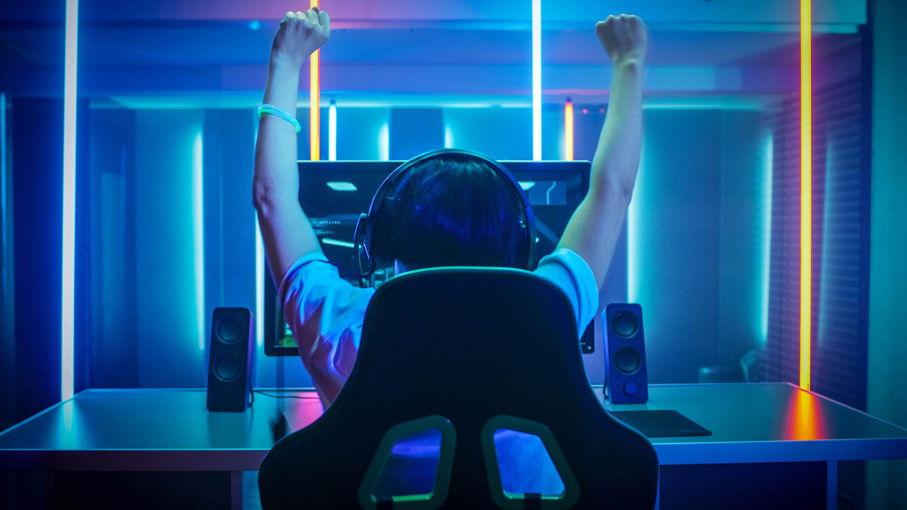 В Китае несовершеннолетним разрешили играть в видеоигры только час по выходным