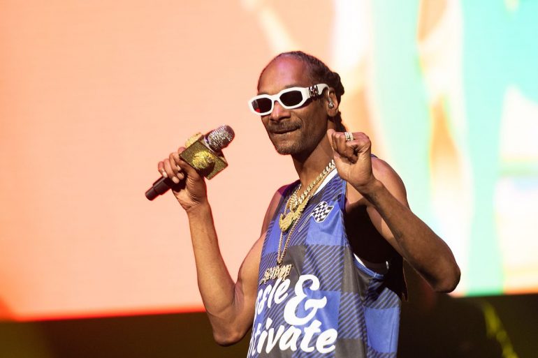 Репер Snoop Dogg придбав NFT-зображення за $3,8 млн