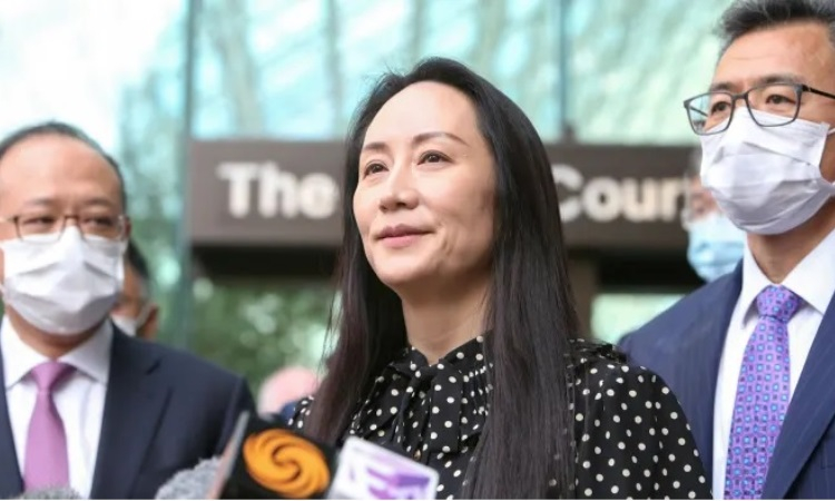 Дочь главы Huawei освободили в Канаде после трехлетнего домашнего ареста