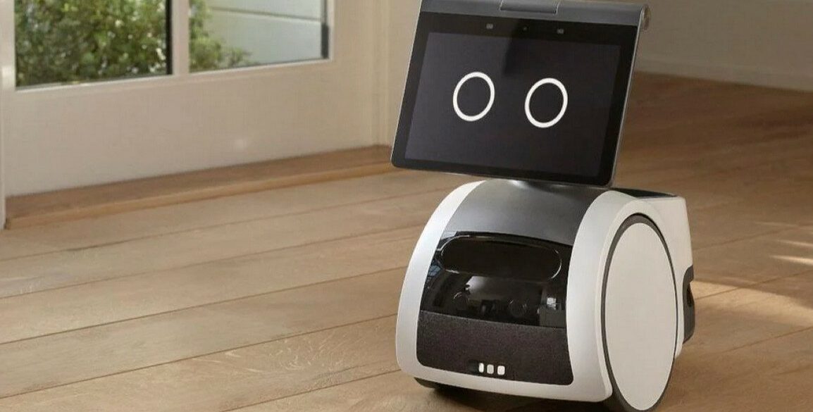 Amazon представил робота-помощника по дому Astro