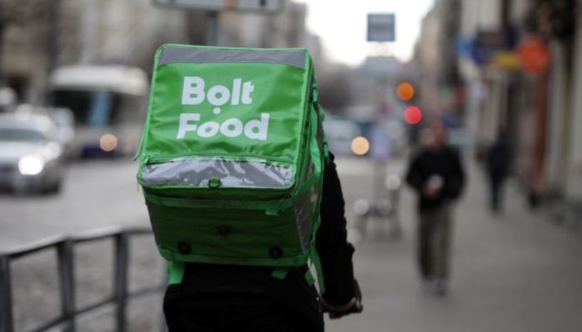 Курьеры Bolt Food в Киеве начали бойкот и требуют пересмотреть условия работы