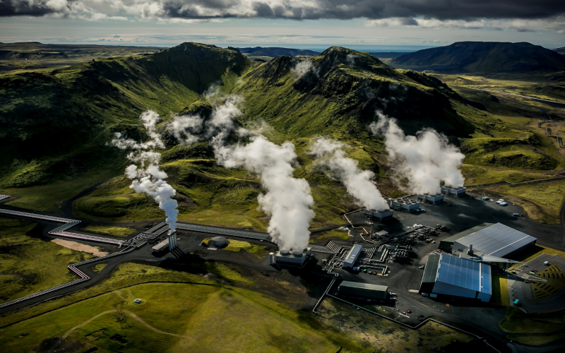 В Ісландії запустили найбільшу в світі установку для уловлювання СО2 з повітря