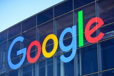 Google снова переносит возвращение сотрудников в офисы