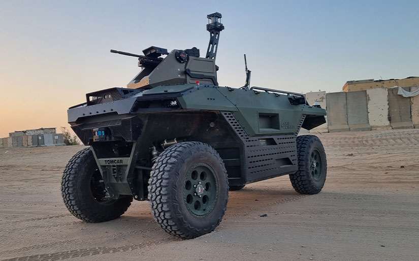 В Израиле создали беспилотный бронированный внедорожник с пулеметами на дистанционном управлении