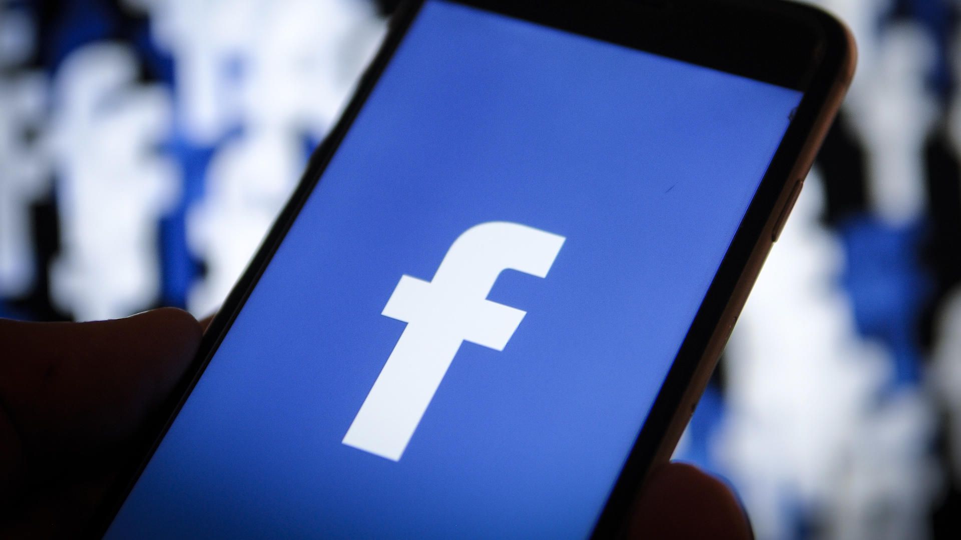 Facebook не модерує публікації знаменитостей, - ЗМІ