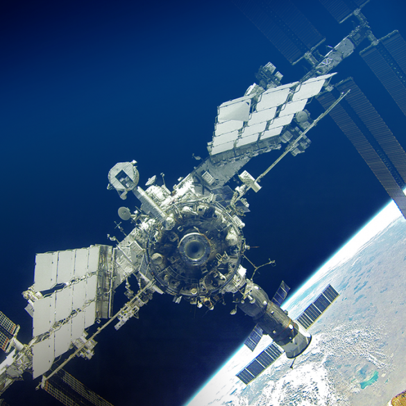 Астронавт МКС показав фото Землі з незвичного ракурсу