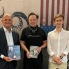 Онук і правнук Сергія Корольова зустрілися з Ілоном Маском на базі SpaceX