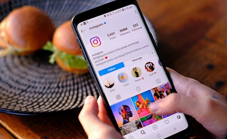 Конгрес США розслідує вплив Instagram на підліткові суїциди