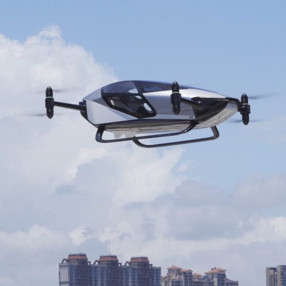 Китайский стартап привлек $500 млн на создание электрокара, способного летать и ездить по дорогам