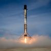 SpaceX запустит мини-спутник для тестирования производства в космических условиях