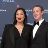 На Марка Цукерберга та його дружину подали до суду за домагання та дискримінацію