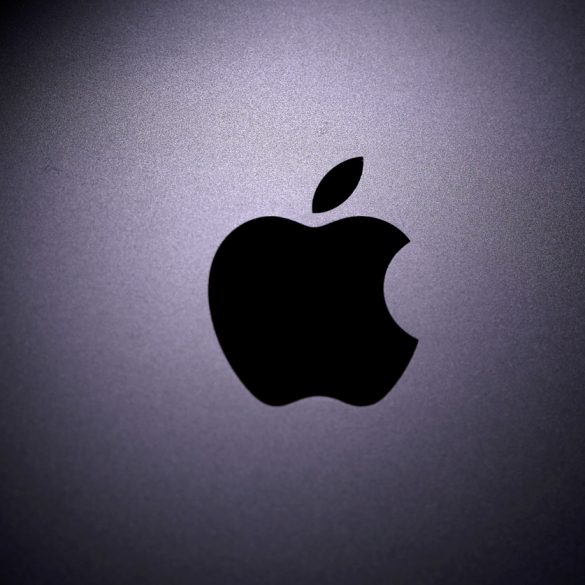 Компанію Apple звинуватили в плагіаті